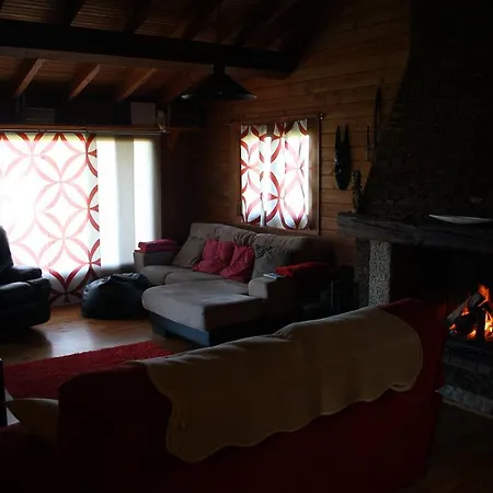Casa De Madeira Lanhelas Dom wakacyjny
