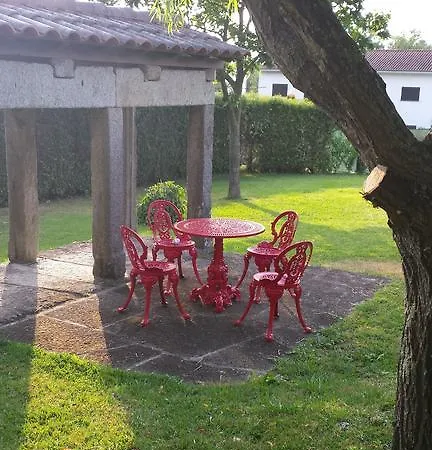 Casa De Madeira Lanhelas